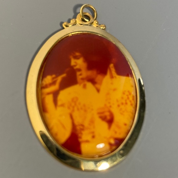 ELVIS Jewel Bundle - 4 Pieces - Picture 6 of 7